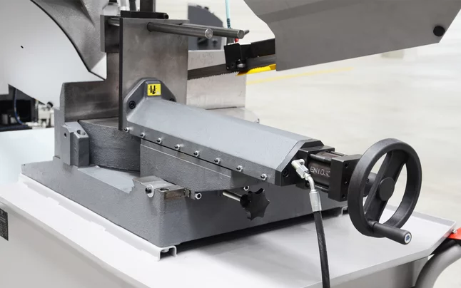 Pásová píla BOMAR Ergonomic 320.258 DGH Pásová píla BOMAR Ergonomic 320.258 DGH